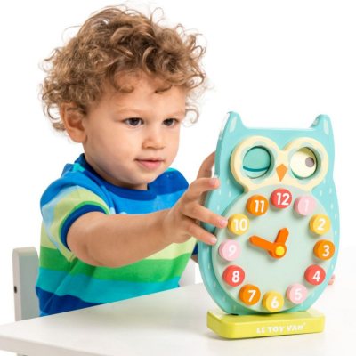 لو توي فان بلينك البومة على مدار الساعة