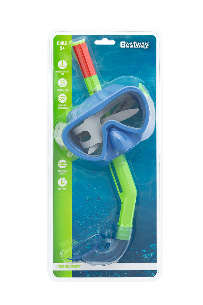 Swimming goggles with hose