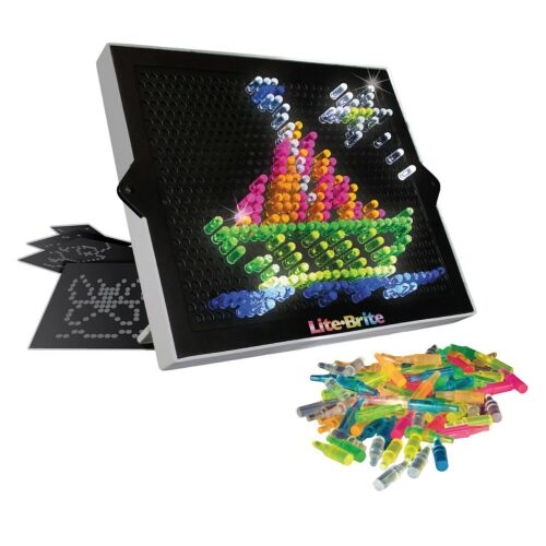 لايت برايت - أطفال يصنعون صورًا فنية مع أضواء214  قطعة وأوتاد براقة في الثمانينيات