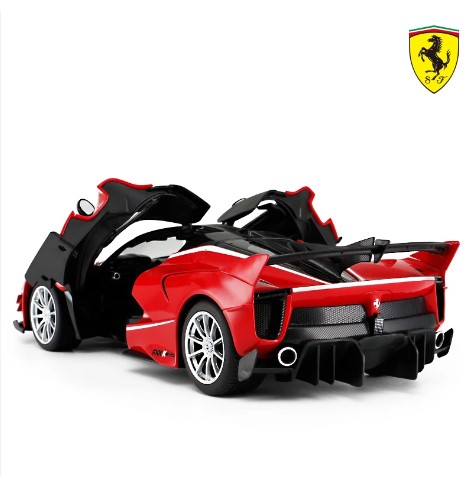 سيارة فيراري بجهاز تحكم عن بعد