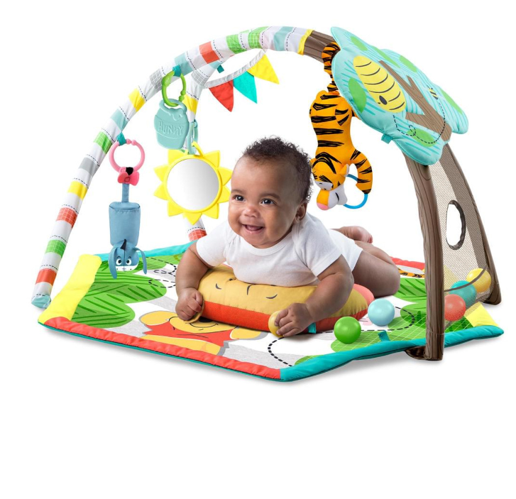 سجادة برايت ستارتس التعليمية ويني ذا بوه والأصدقاء