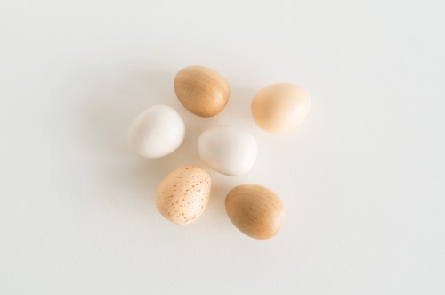 صندوق نصف دزينة بيض فارم من لو توي