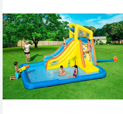 Giant inflatable water park for kids with slide