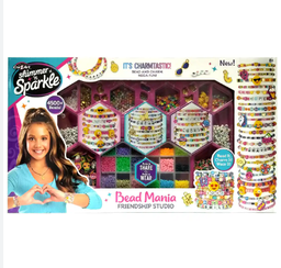 [SNS-65631] A set of beads, charms and accessories to create friendship bracelets